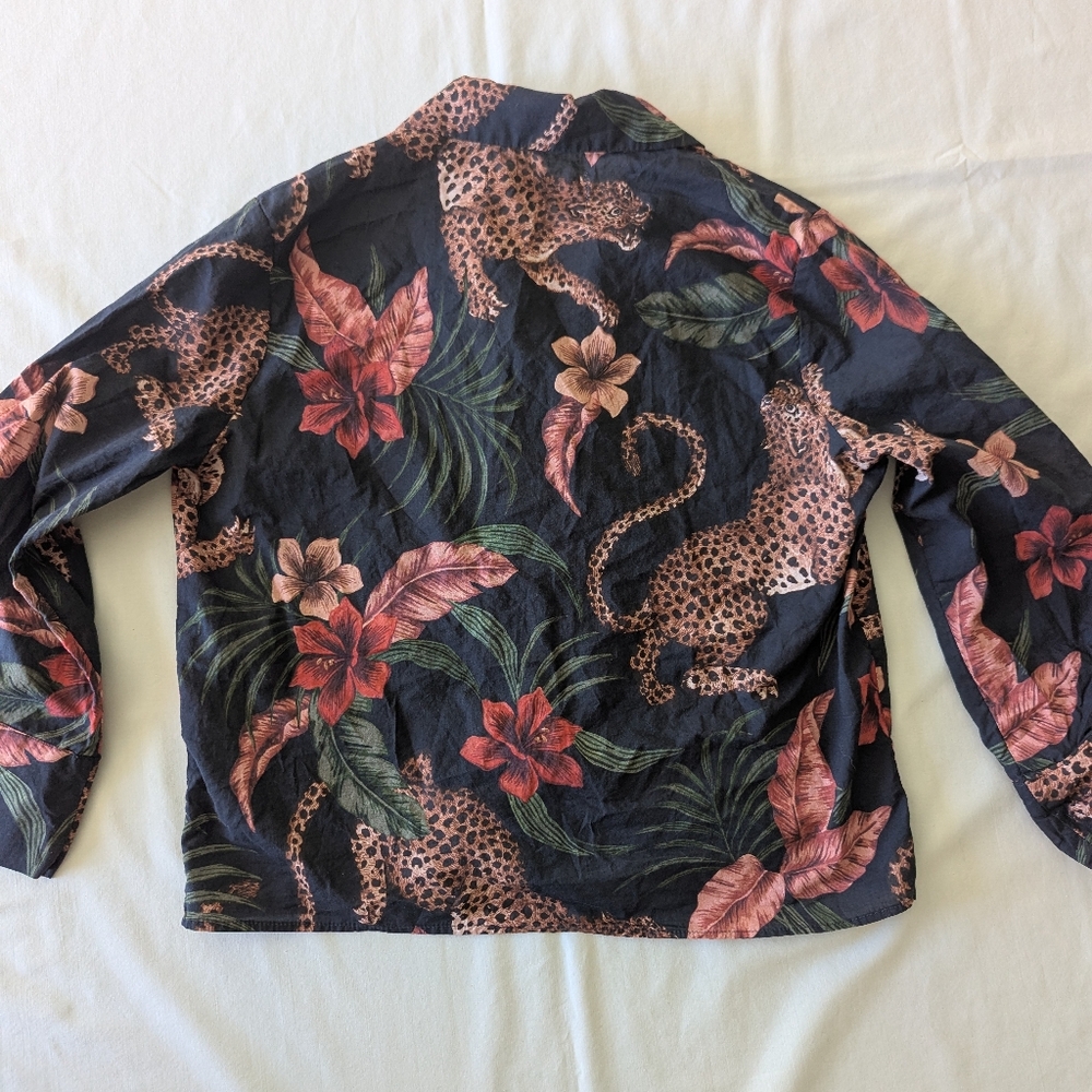Desmond & Dempsey Pajamas Soleia Leopard Multi Shirt And Pants In Navy - Picture 13 of 16